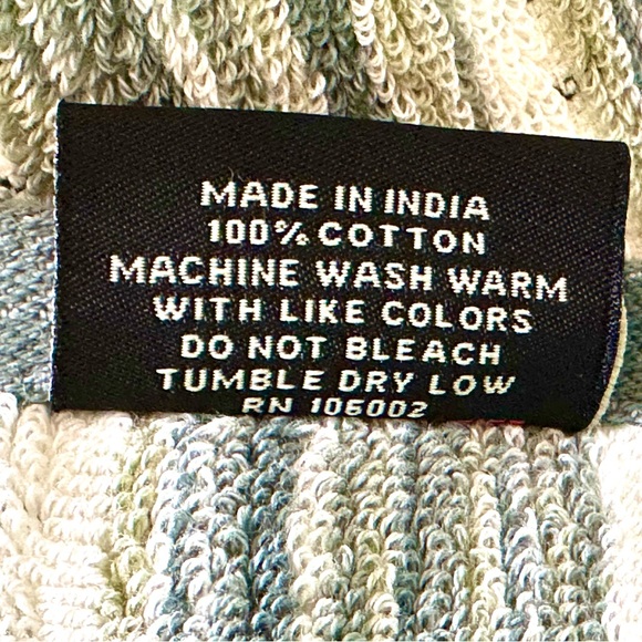 Rachel Zoe 2 Pc Cotton Bath Towels Set Grayish/ Blue & Ivory Stripes W/ Fringe - Picture 7 of 9